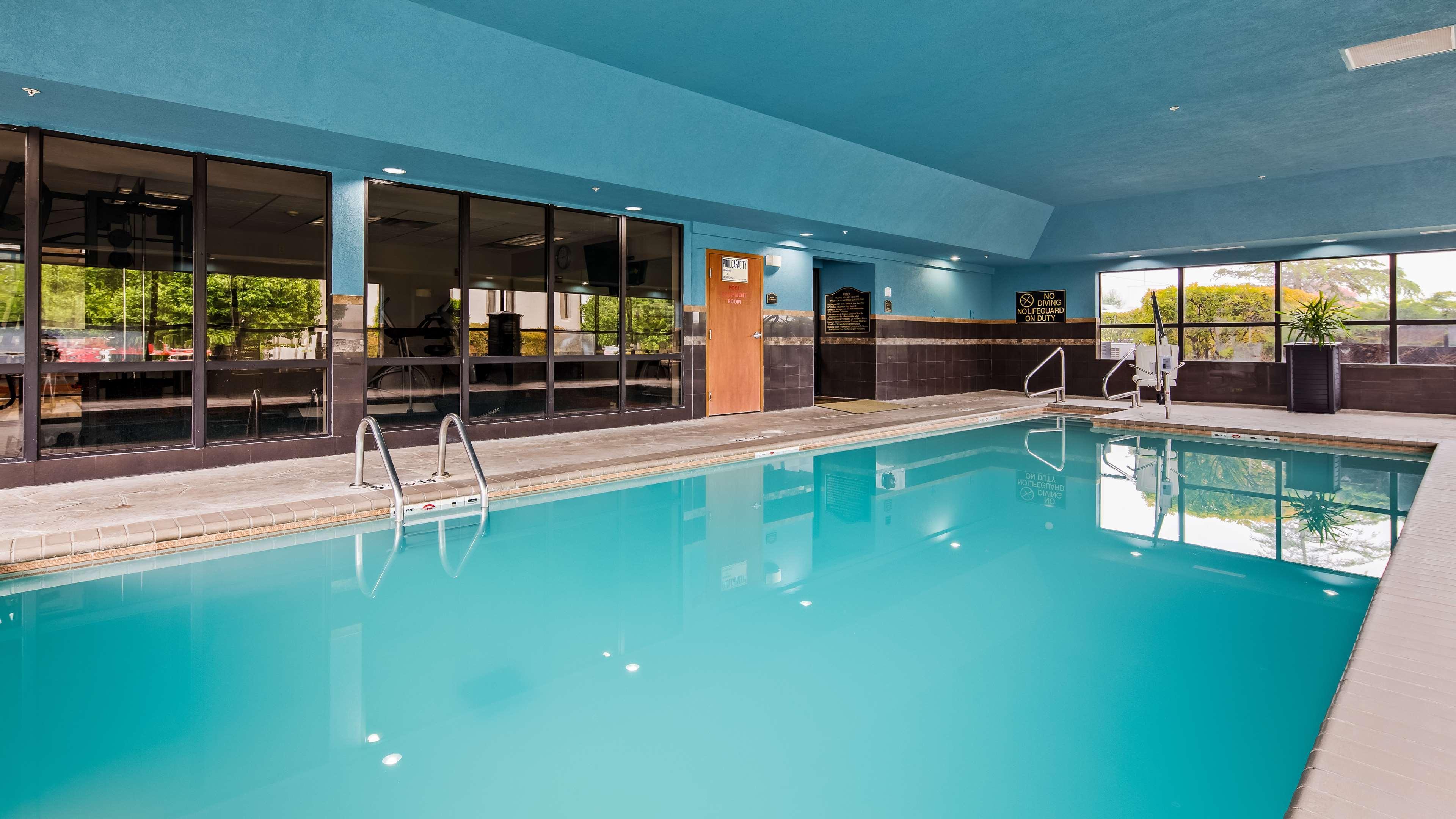 Best Western Plus Midwest City Inn & Suites Zewnętrze zdjęcie